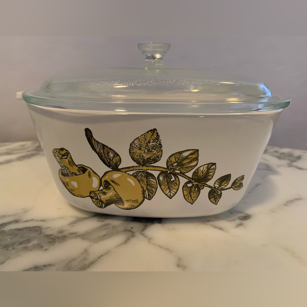 Vintage Corning Ware RARE Nature’s Bounty Mushroom 2.5 QT Casserole + Lid
